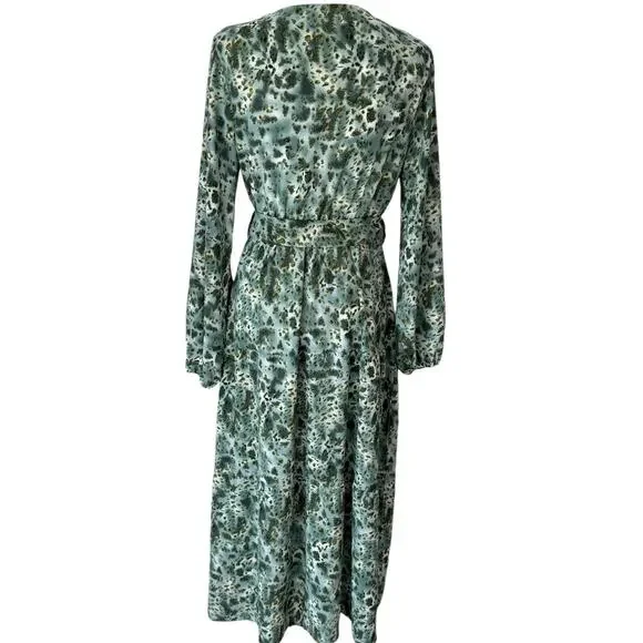 Maxi Dress Womens M Green Animal Print Flowy Country Cottage Boho Resort - Picture 2 of 10